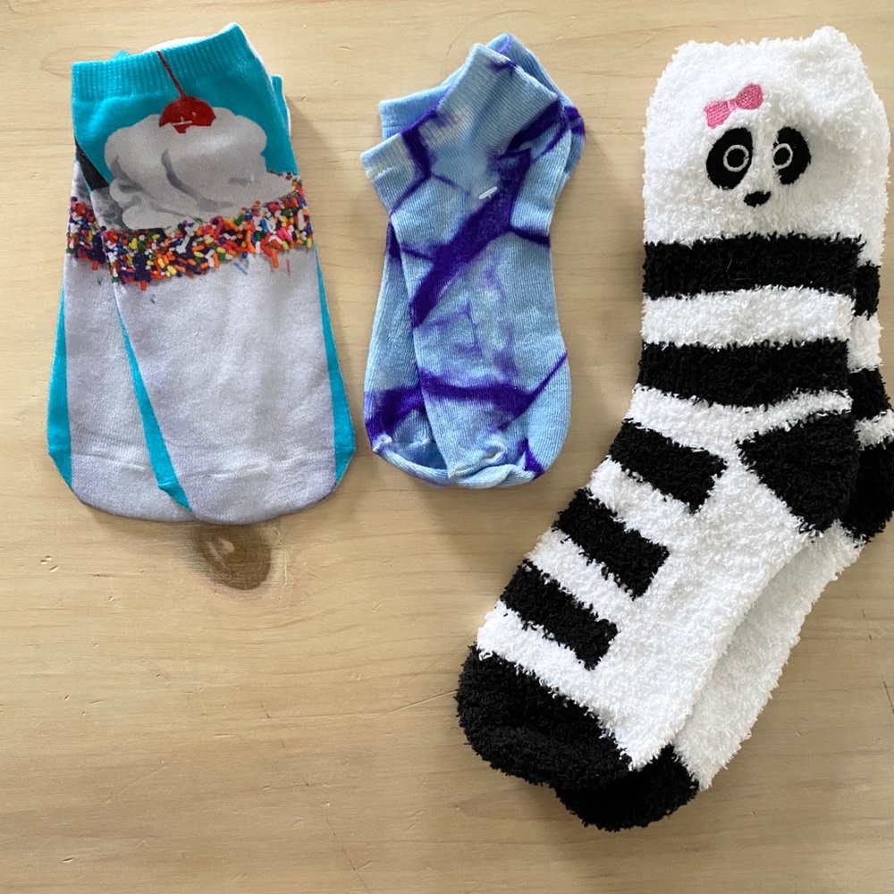 (3) adorable pairs of socks!